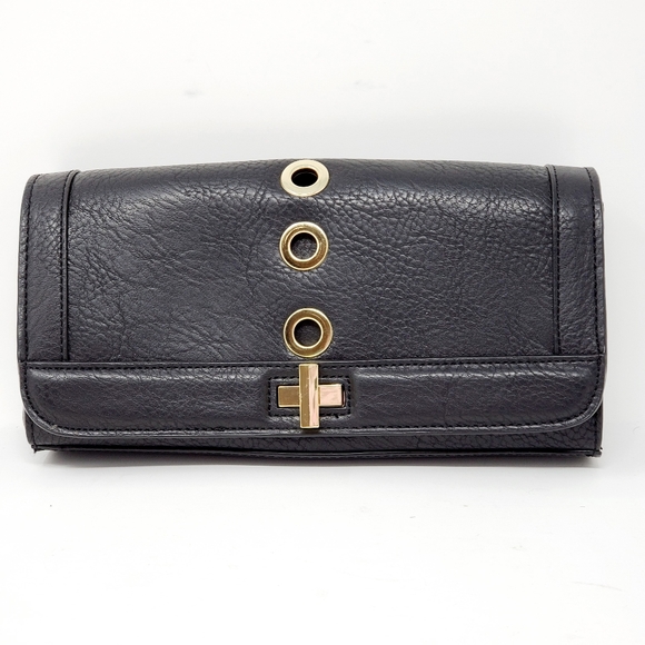 INC Korrac Contrast Trim Clutch/Crossbody - Picture 3 of 6